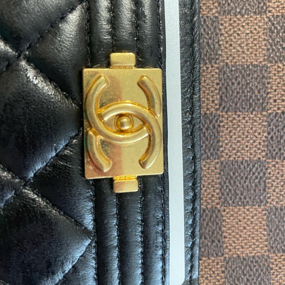 Authentic Chanel card wallet - Picture 6 of 9